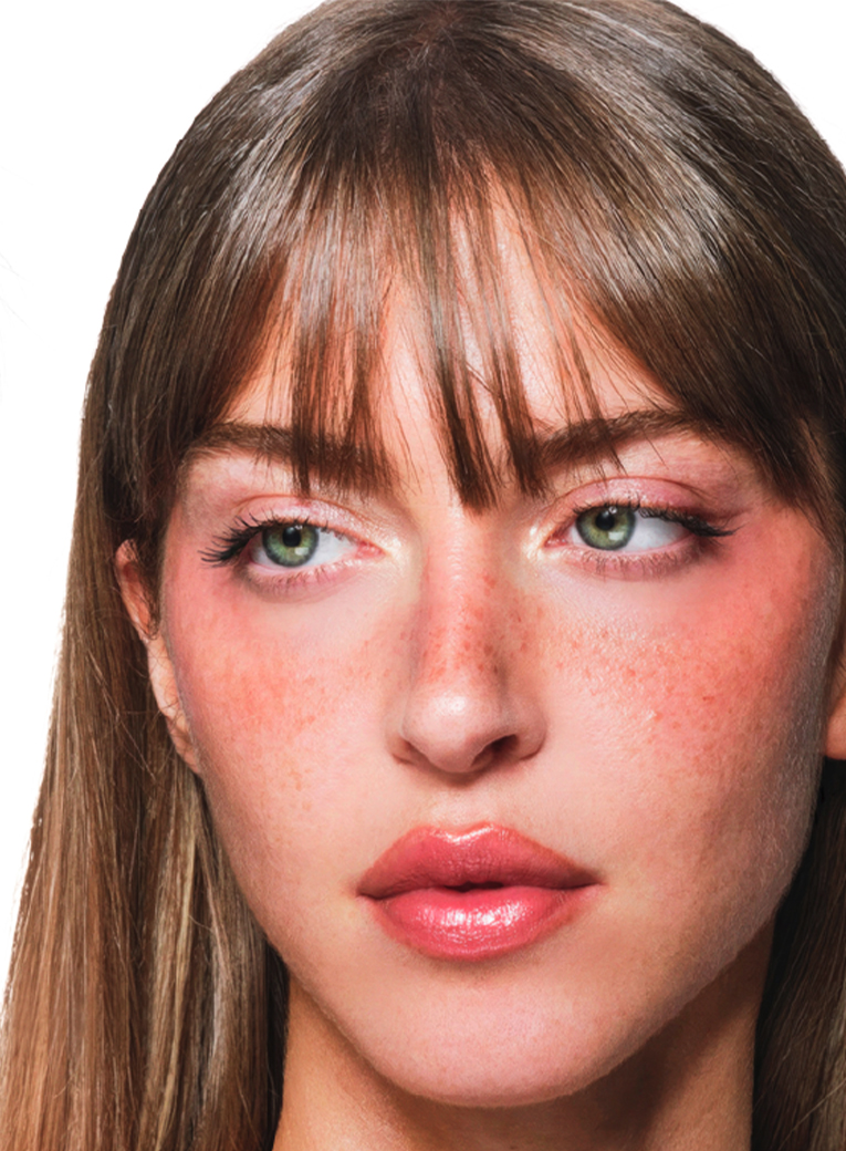 Simi Haze Make-up